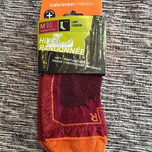 Icebreaker women’s  Hiking Socks - Red and Orange